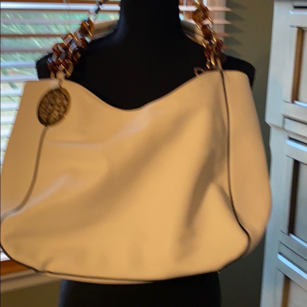 White adorable purse